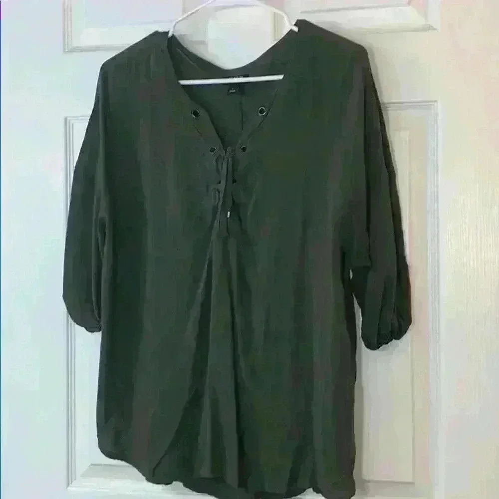 Ana half sleeve blouse